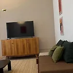 Lovely 1Br & 1Lr Apt For 5P In The Heart Of Vienna