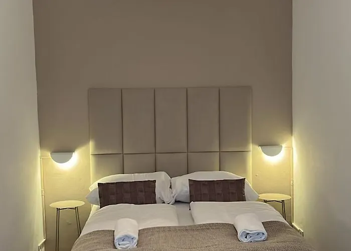 Lovely 1Br & 1Lr Apt For 5P In The Heart Of Vienna