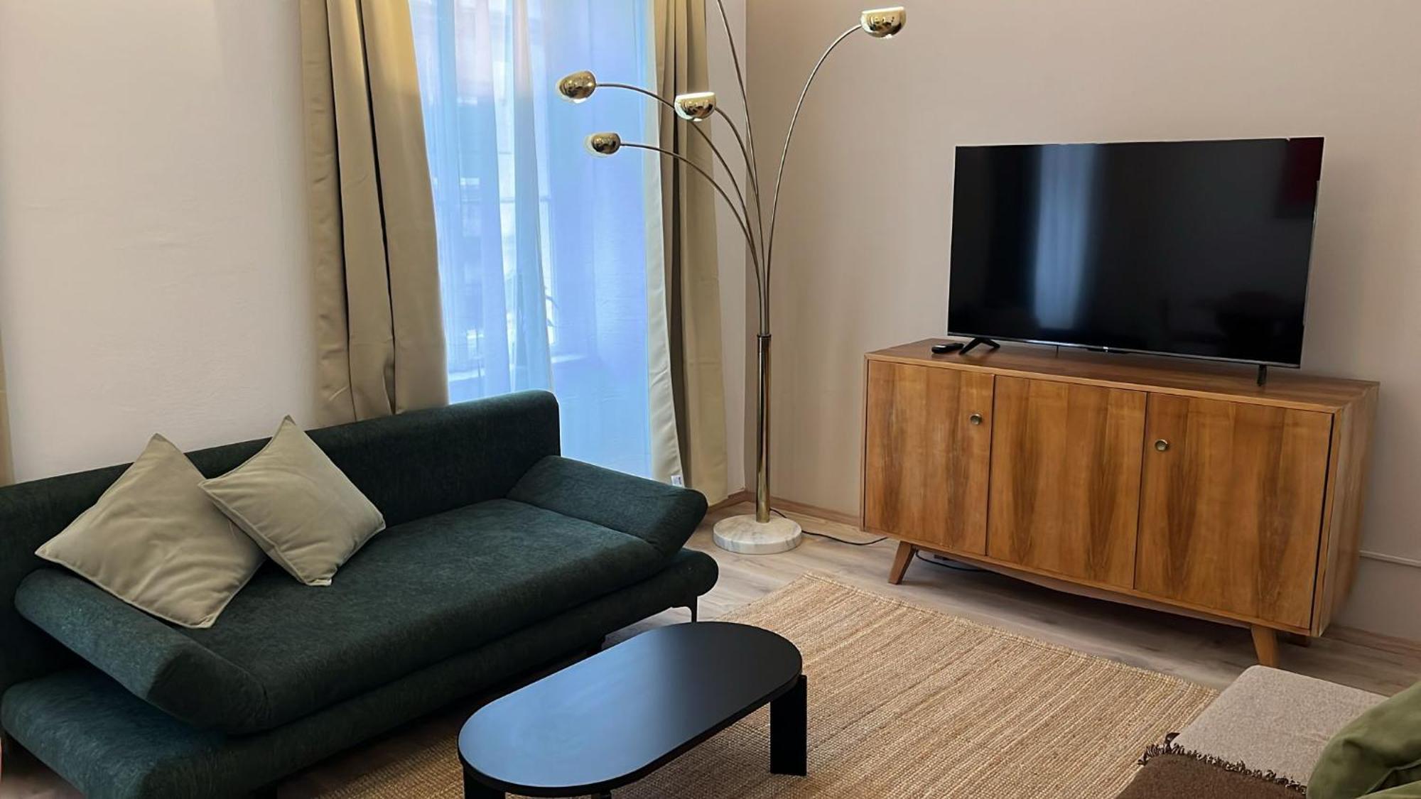 Apartament Lovely 1br & 1lr For 5p In The Heart Of Wiedeń